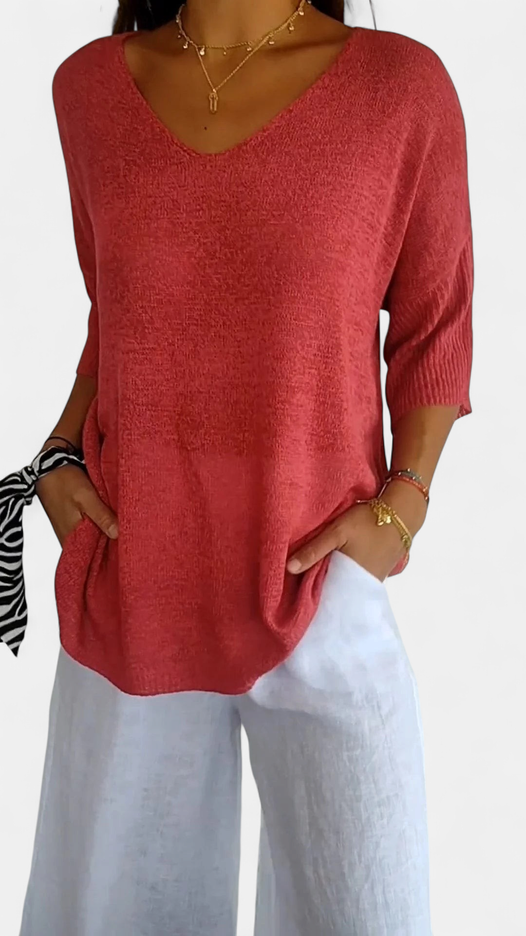 LAUREN - Casual V-Neck Top